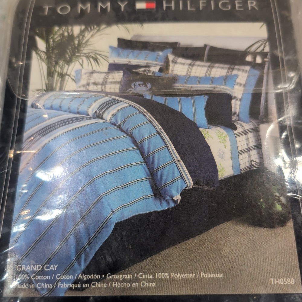 Tommy Hilfiger Grand Cay European Sham Navy Blue Lime Green Windowpane NOS - Picture 3 of 3